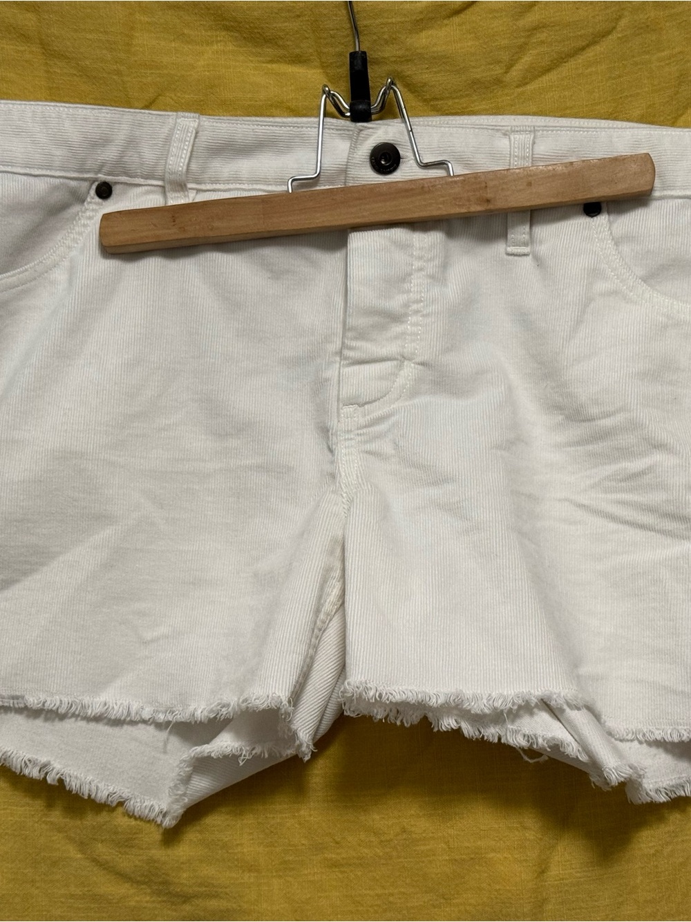 Carve Designs White Frayed Hem Jean Shorts